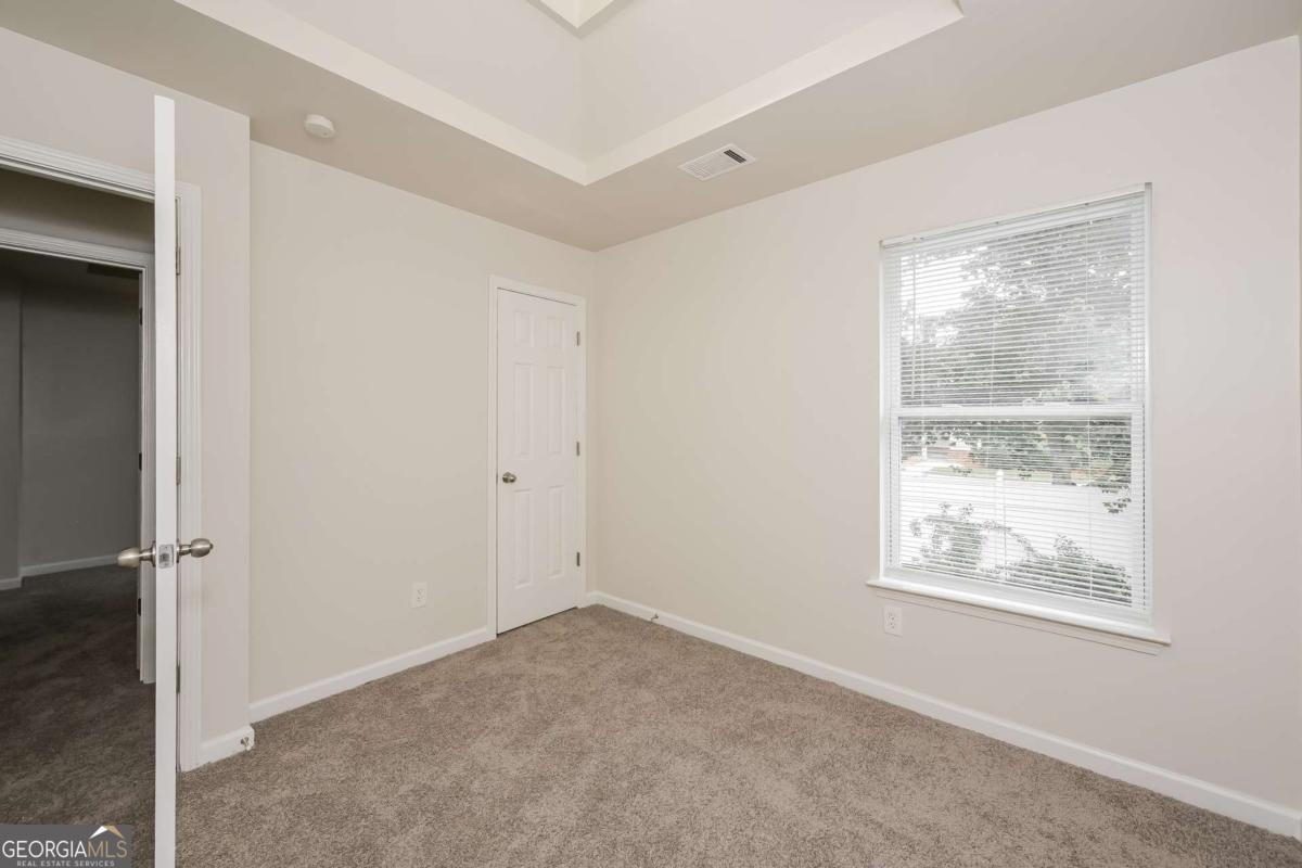 Residential in Oakwood 4