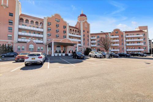 1i-2 Richmond Rd, Lido Beach, NY, 11561-4846 | Card Image