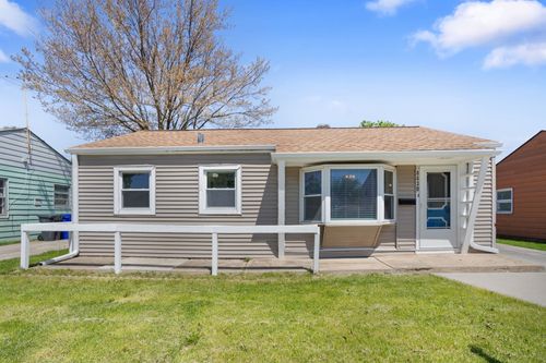 8630 45th St, Lyons, IL, 60534-1617 | Card Image