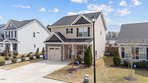 198 Sunfish St, Smithfield, NC, 27577-8983 | Card Image