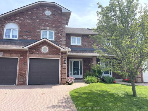29d-1098 King St W, Kingston, ON, K7M8J1 | Card Image