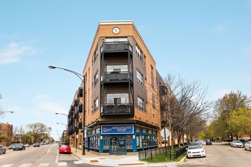 205-2915 N Clybourn Ave, Chicago, IL, 60618-8222 | Card Image
