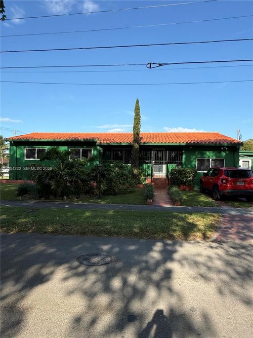 540 Sw 39th Ave, Coral Gables, FL, 33134-2025 | Card Image