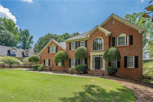 5535 Grove Point Rd, Johns Creek, GA, 30022-5635 | Card Image