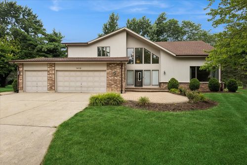 1413 Annie Lane, Libertyville, IL, 60048 | Card Image