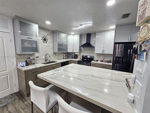 15429 Sw 92nd St, Miami, FL, 33196-1125 | Card Image