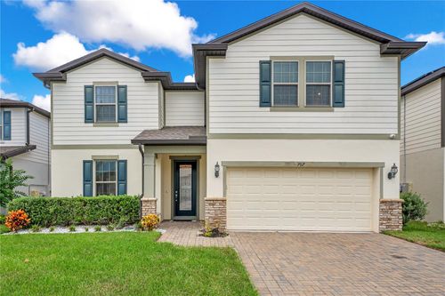 707 Citrus Isle Dr, DAVENPORT, FL, 33837-7708 | Card Image