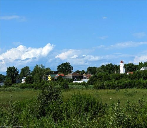 18 Addison St, Port Burwell, ON, N0J1T0 | Card Image