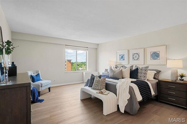 APT-10B - 900 S Hanley Rd, Condo with 2 bedrooms, 2 bathrooms and 1 parking in Clayton MO | Image 10