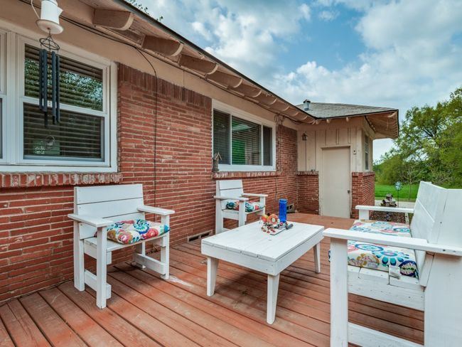 541 S Highway 67, House other with 3 bedrooms, 3 bathrooms and null parking in Cedar Hill TX | Image 23