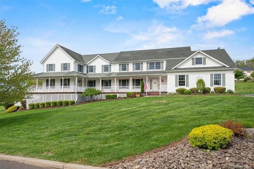 3 Josephine Dr, Washingtonville, NY, 10992-1000 | Card Image
