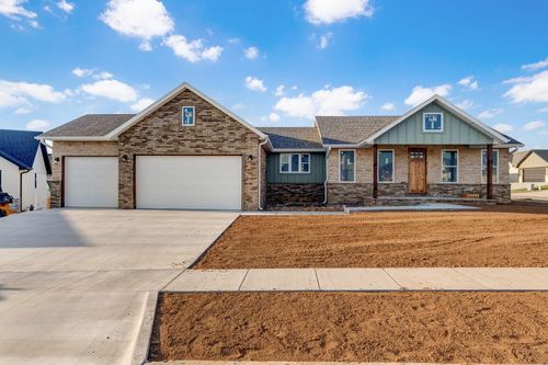 3048 W Teton Dr, Springfield, MO, 65810-1341 | Card Image
