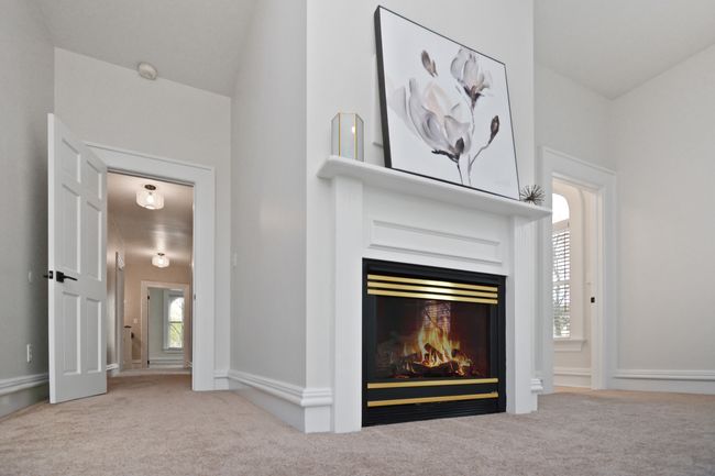 1005 Hovey Ave, House other with 3 bedrooms, 4 bathrooms and 11 parking in Normal IL | Image 52
