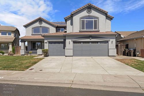 4942 Moorcroft Circle, Stockton, CA, 95206 | Card Image