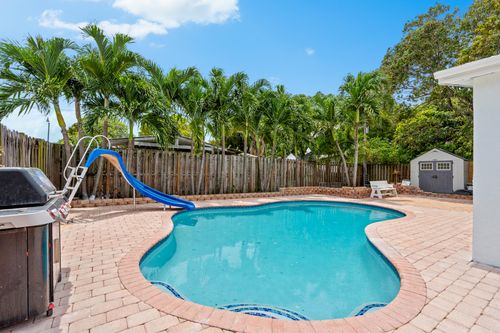 340 Ne 26th Ct, Pompano Beach, FL, 33064-4546 | Card Image