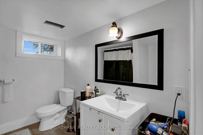 371 High St, House other with 3 bedrooms, 2 bathrooms and 2 parking in London ON | Image 22