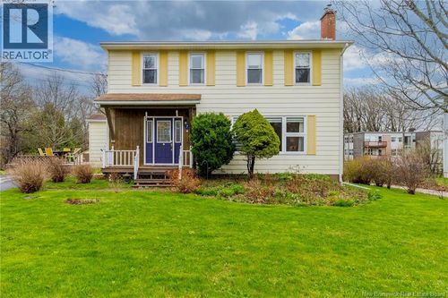 7 Brenmar Cres, Sackville, NB, E4L3N4 | Card Image