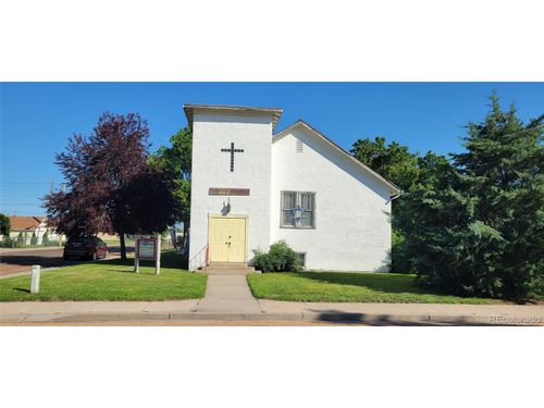 401 W 3rd St, Julesburg, CO, 80737-1414 | Card Image