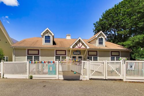 97 Union St, Watertown, MA, 02472-2524 | Card Image