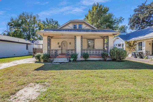 1553 N Parkway, Memphis, TN, 38112-4913 | Card Image