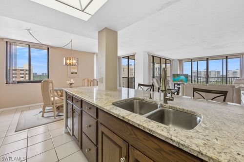 apt-1006-11 Bluebill Ave, NAPLES, FL, 34108-1704 | Card Image
