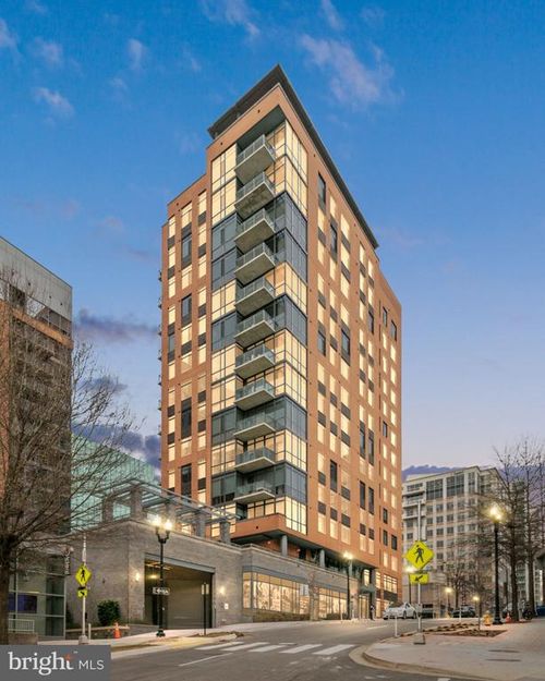 504-a-2000 Clarendon Boulevard, ARLINGTON, VA, 22201 | Card Image