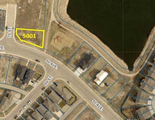 5001 70 St, Camrose, AB, T4V5G1 | Card Image