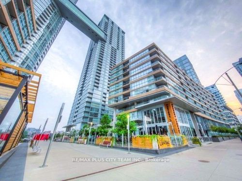 1033-15 Iceboat Terrace, Toronto, ON, M5V4A5 | Card Image