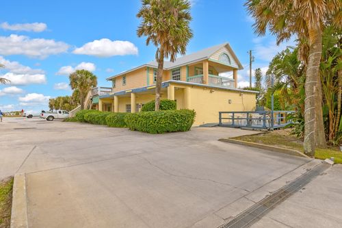 0-5935 Highway A1a, Melbourne Beach, FL, 32951-3704 | Card Image