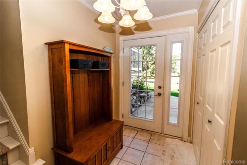 4705 Lonsberry Rd, Columbiaville, MI, 48421-9152 | Card Image