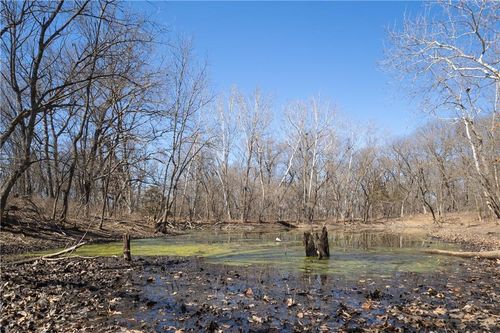 5305 Cr 5400, Cherryvale, KS, 67335-8837 | Card Image