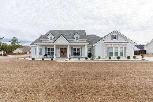 7301 Shadow Creek Dr, Hahira, GA, 31632-1218 | Card Image