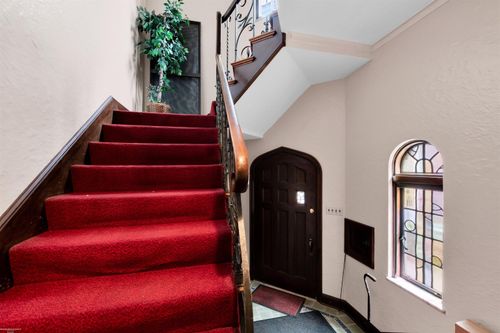 936 Trombley Rd, Grosse Pointe Park, MI, 48230-1860 | Card Image