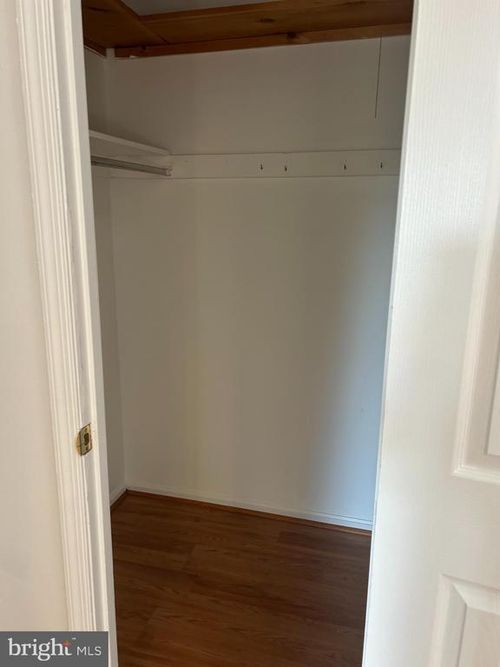 804-20-804 Quince Orchard Blvd, GAITHERSBURG, MD, 20878-1747 | Card Image