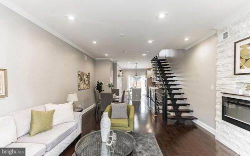 1818 Dickinson St, PHILADELPHIA, PA, 19146-4660 | Card Image