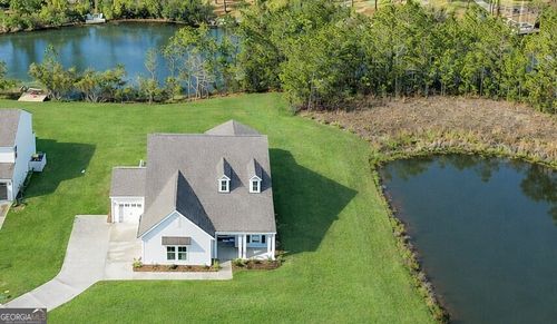 289 Heron Creek Dr, Richmond Hill, GA, 31324-1347 | Card Image