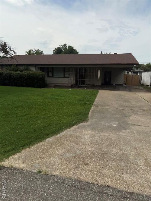 1506 George St, Kennett, MO, 63857-3225 | Card Image