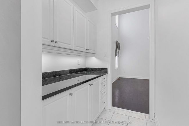 5178 Churchill Meadows Blvd, House other with 4 bedrooms, 4 bathrooms and 3 parking in Mississauga ON | Image 18