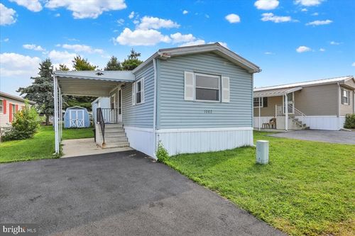 1002 Heath Ave, READING, PA, 19605-3316 | Card Image