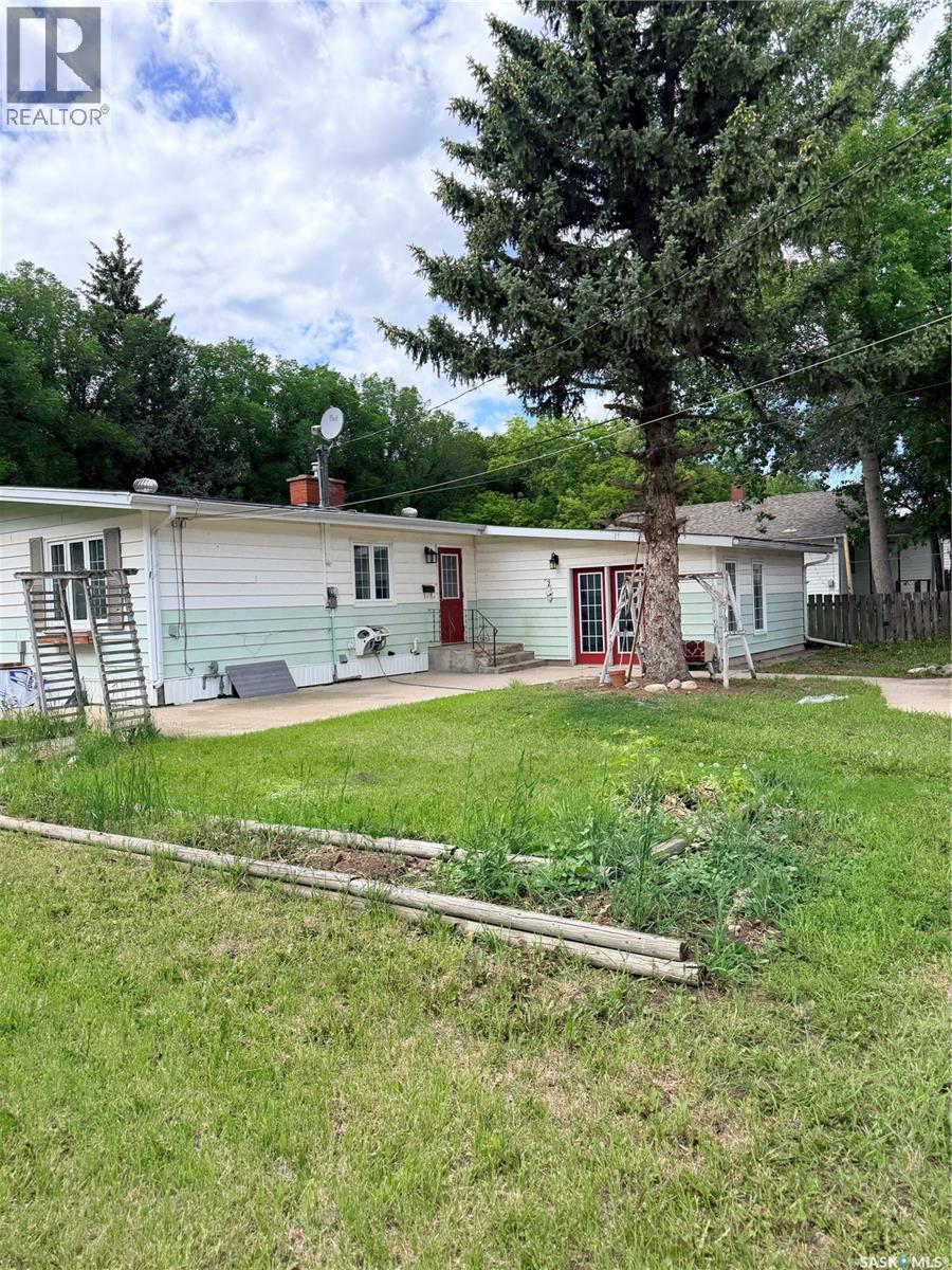 Residential in Shaunavon 4
