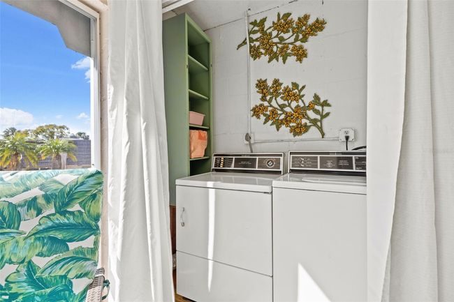 716 Cordova Grn, Condo with 2 bedrooms, 2 bathrooms and null parking in SEMINOLE FL | Image 18