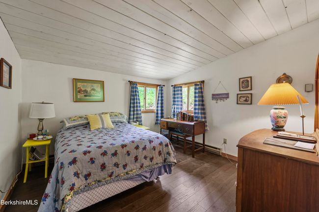 205 - 203205 Main St, Home with 5 bedrooms, 3 bathrooms and 3 parking in Hancock MA | Image 35