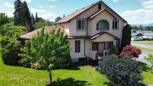 3084 11th Ave, Port Alberni, BC, V9Y2R2 | Card Image