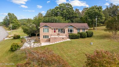 721 Rio Vista Circle, House other with 3 bedrooms, 3 bathrooms and null parking in Friendsville TN | Image 2