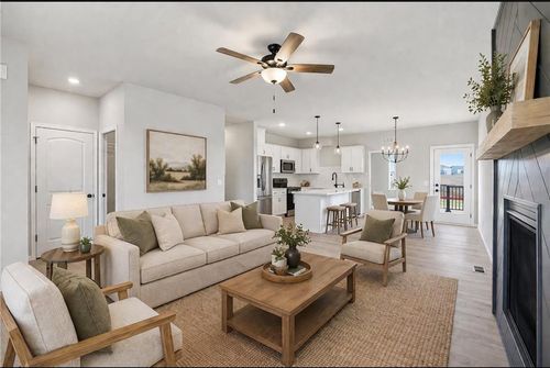 9637 N Colrain Ave, Kansas City, MO, 64154-1329 | Card Image