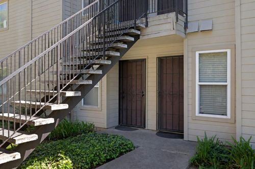 56-9145 Newhall Dr, Sacramento, CA, 95826-5380 | Card Image