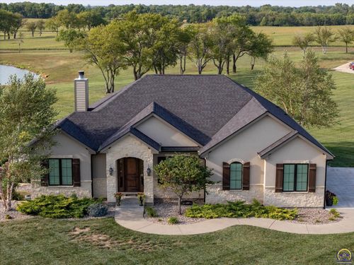 4550 Se 61st St, Berryton, KS, 66409-9577 | Card Image
