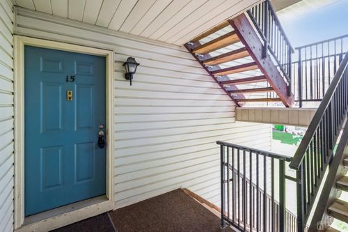 15 Feiler Ct, Lawrence, NJ, 08648-2618 | Card Image