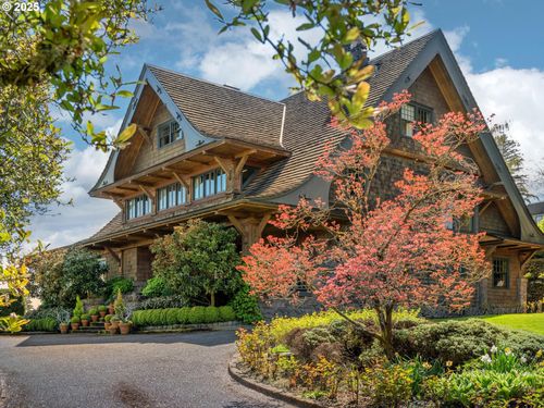 1960 Sw 16th Ave, Portland, OR, 97201-2520 | Card Image