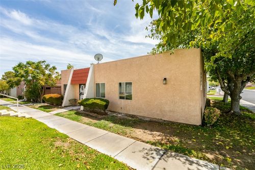 3638 Villa Knolls East Dr, Las Vegas, NV, 89120-4106 | Card Image